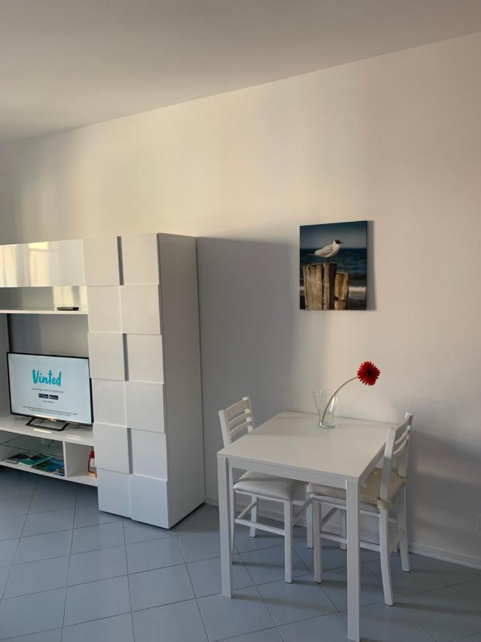 Columbus Apartment Chiavari Bagian luar foto