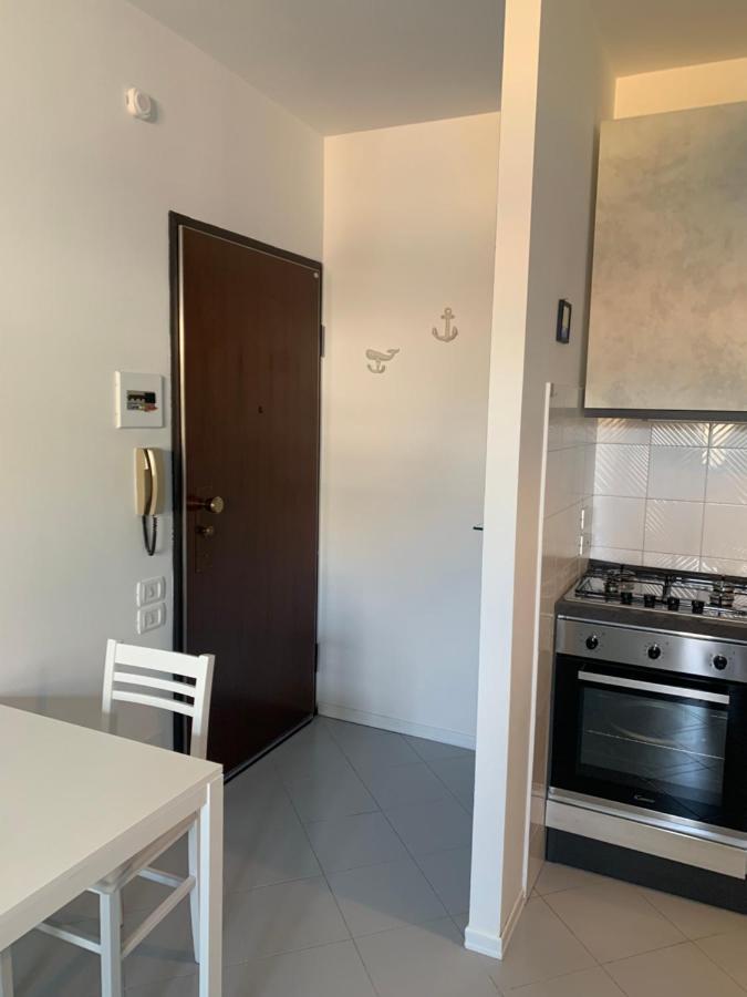 Columbus Apartment Chiavari Bagian luar foto