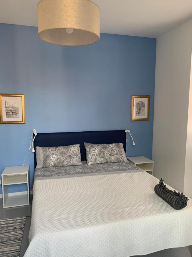 Columbus Apartment Chiavari Bagian luar foto