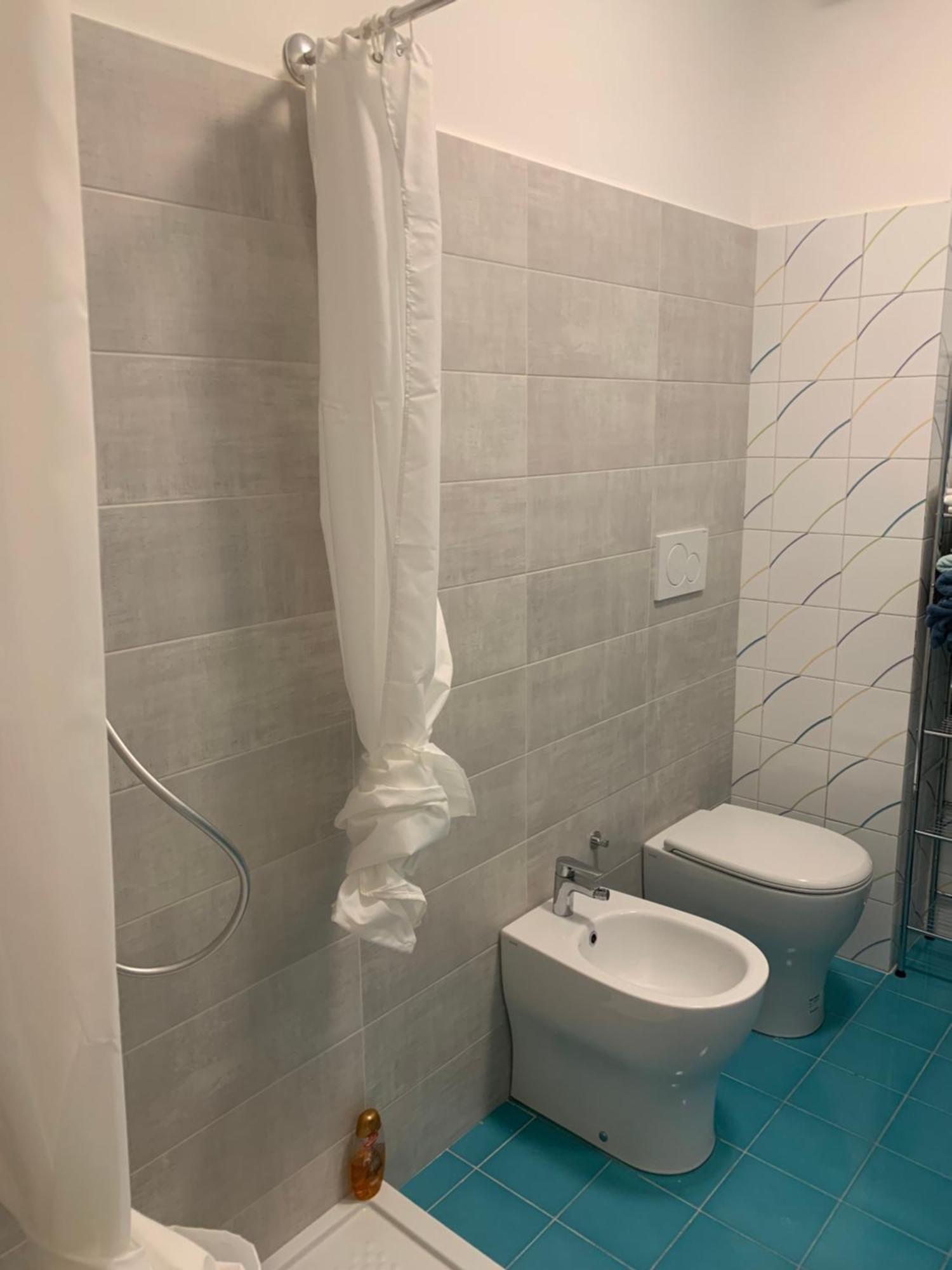 Columbus Apartment Chiavari Bagian luar foto